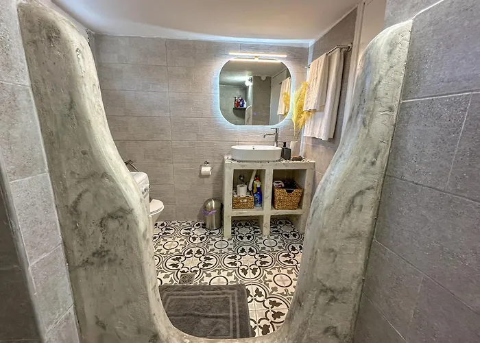 Monopetra View Leros فيلة *